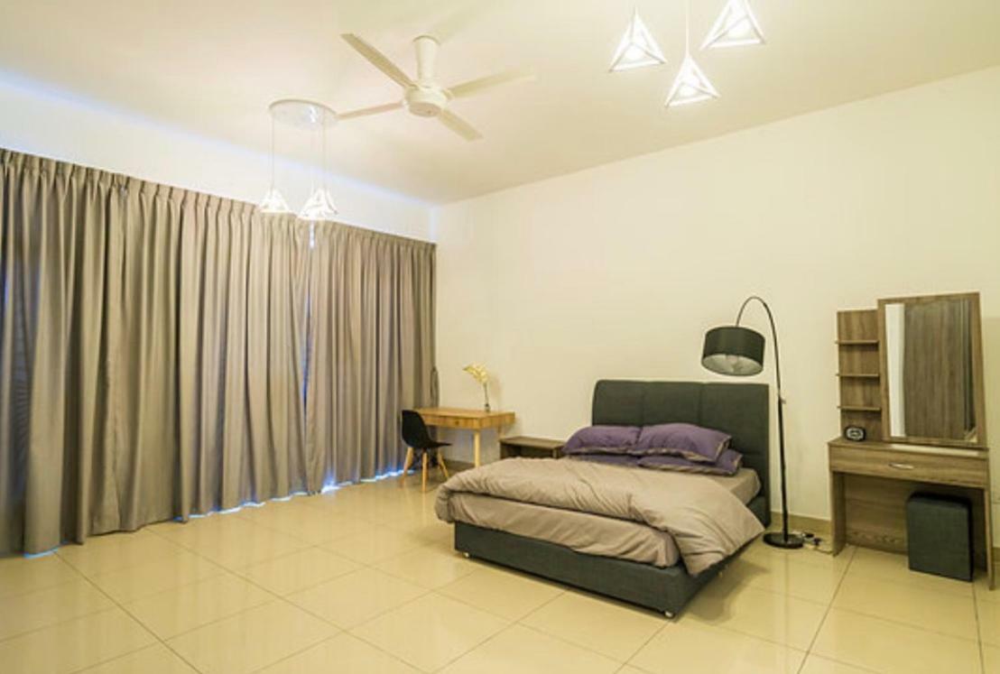 Holiday home 4-bedrm Ensuite Family Friendly House Near Aeon Bukit Indah Johor Bahru